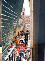Subiendo de la cabalgata