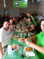 Comiendo